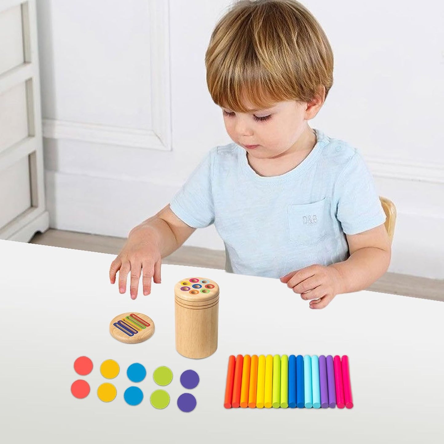 Farbiges Koordinierungsspielzeugset