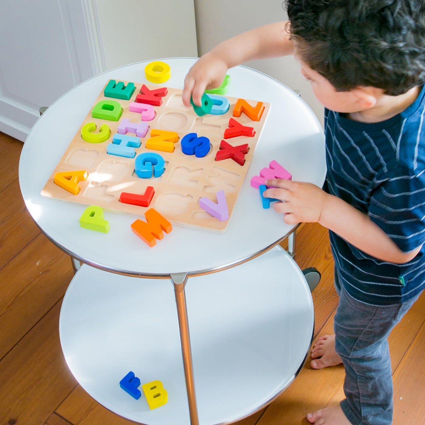Bunte Alphabet-Puzzle für Kinder